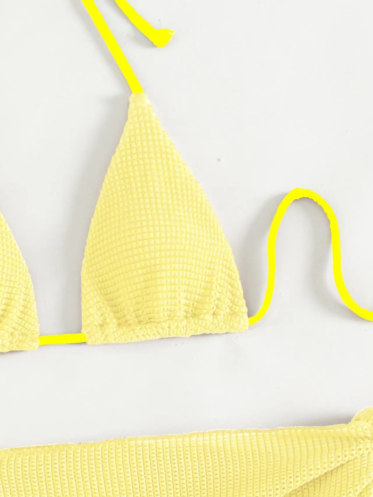 Bikini 3 pièces femme jaune – push-up, string et jupe assortie vue 4