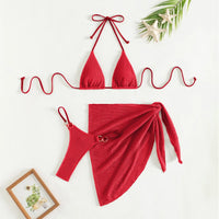 Bikini 3 pièces femme couleur rouge – push-up, string et jupe assortie vue 1